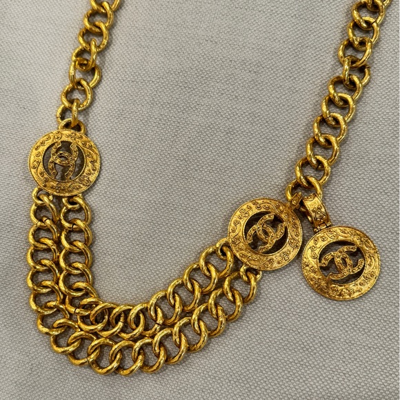 RARE💛Chanel💛Vintage Double Chain Medallion Belt - Picture 6 of 14